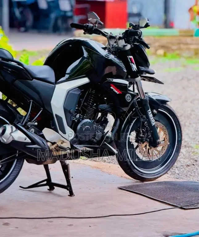 Yamaha Fz Version 2.0 2018 Motorbike (Used)