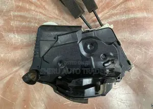 Honda fit GP5 right front door actuator for Car