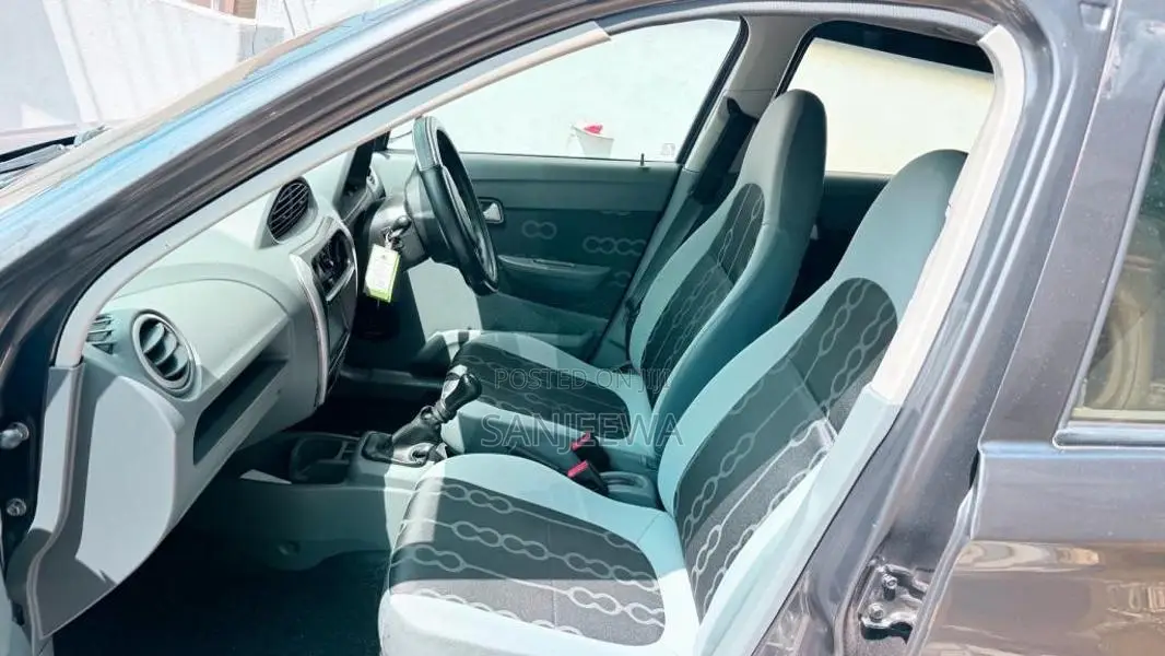 Suzuki Alto 2015 Car (Used)