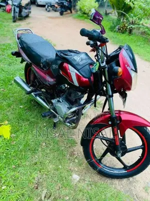 Bajaj CT-100 2011 Motorbike (Used)