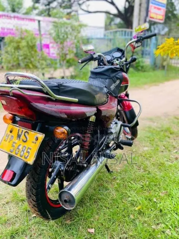 Bajaj CT-100 2011 Motorbike (Used)