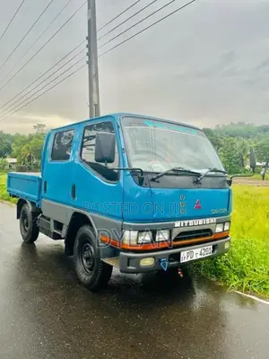 Mitsubishi CrewCab 2007 Crew Cab (Used)