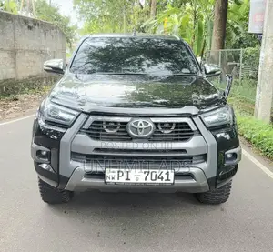 Toyota HILUX ROCCO 1GD 2018 Pickup (Used)