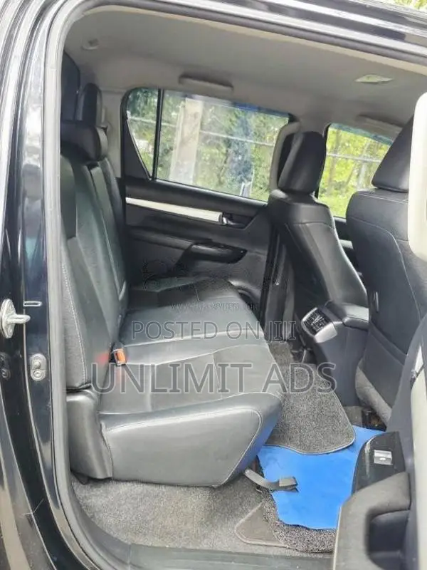 Toyota HILUX ROCCO 1GD 2018 Pickup (Used)