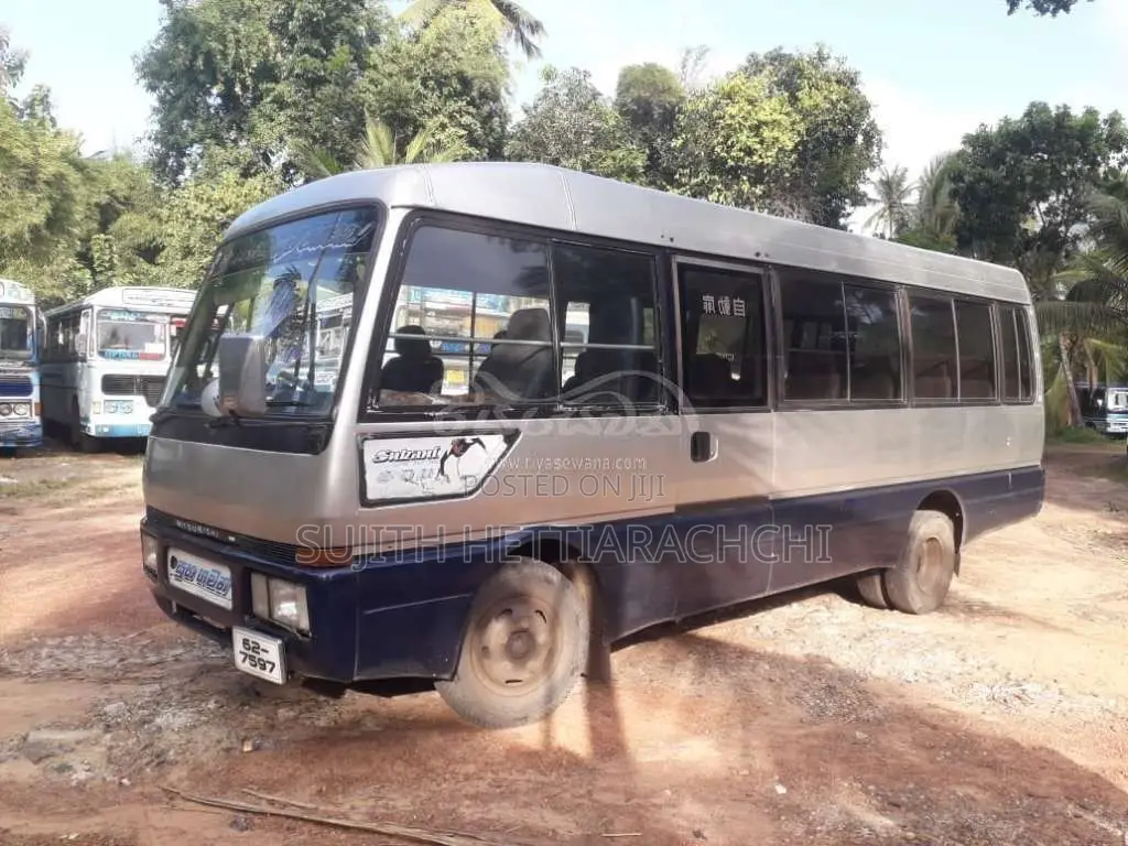 Mitsubishi Rosa 1992 Bus (Used)