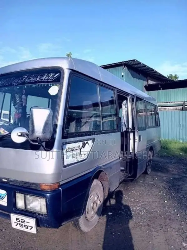 Mitsubishi Rosa 1992 Bus (Used)
