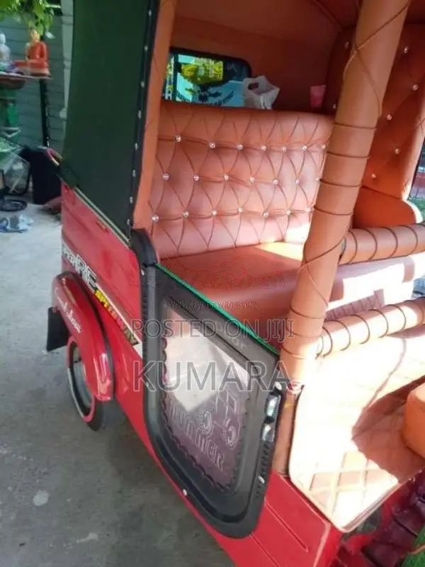 Bajaj RE 4 Stroke 2012 Three Wheel (Used)