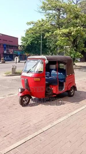 Bajaj 2 Stroke 2004 Three Wheel (Used)