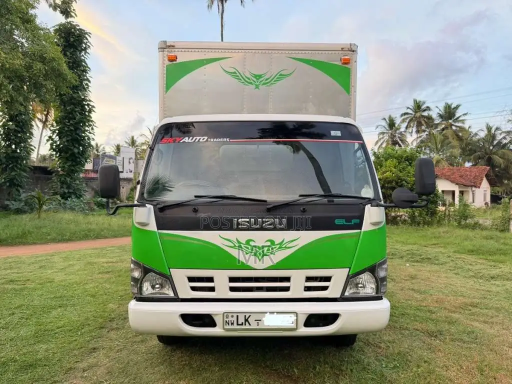 Isuzu ELF 2006 Lorry (Used)