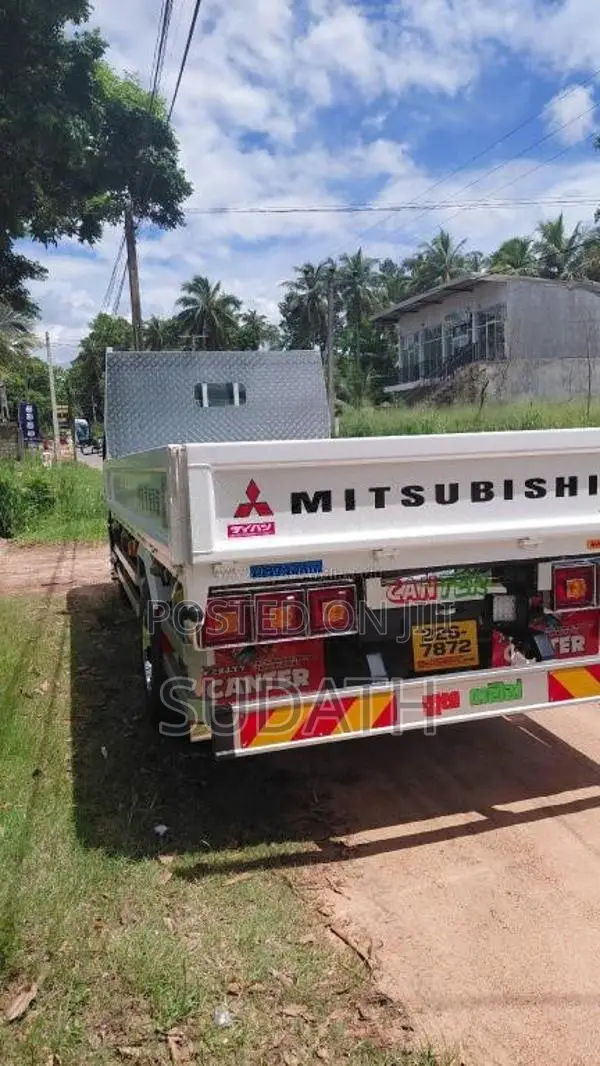 Mitsubishi Canter 1996 Lorry (Used)