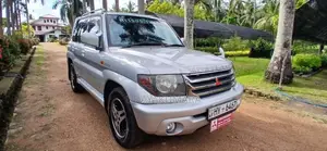 Mitsubishi GDI Pajero 2000 SUV (Used)