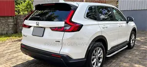 Honda CRV 2025 SUV (Used)