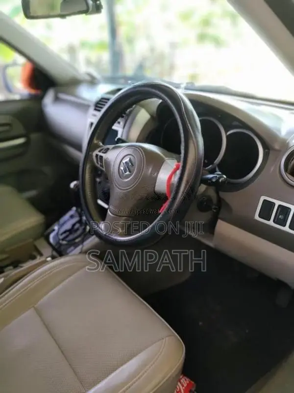 Suzuki Vitara 2006 SUV (Used)