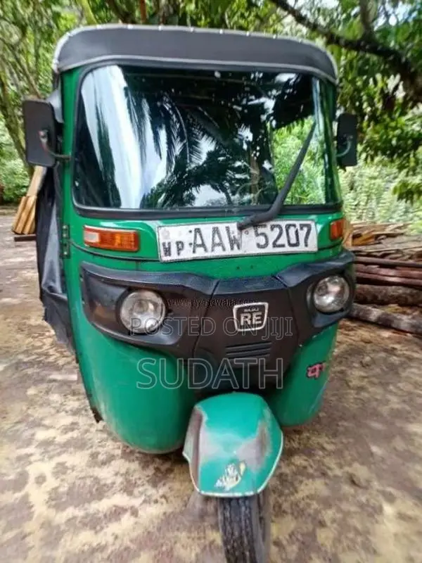 Bajaj RE 2015 Three Wheel (Used)