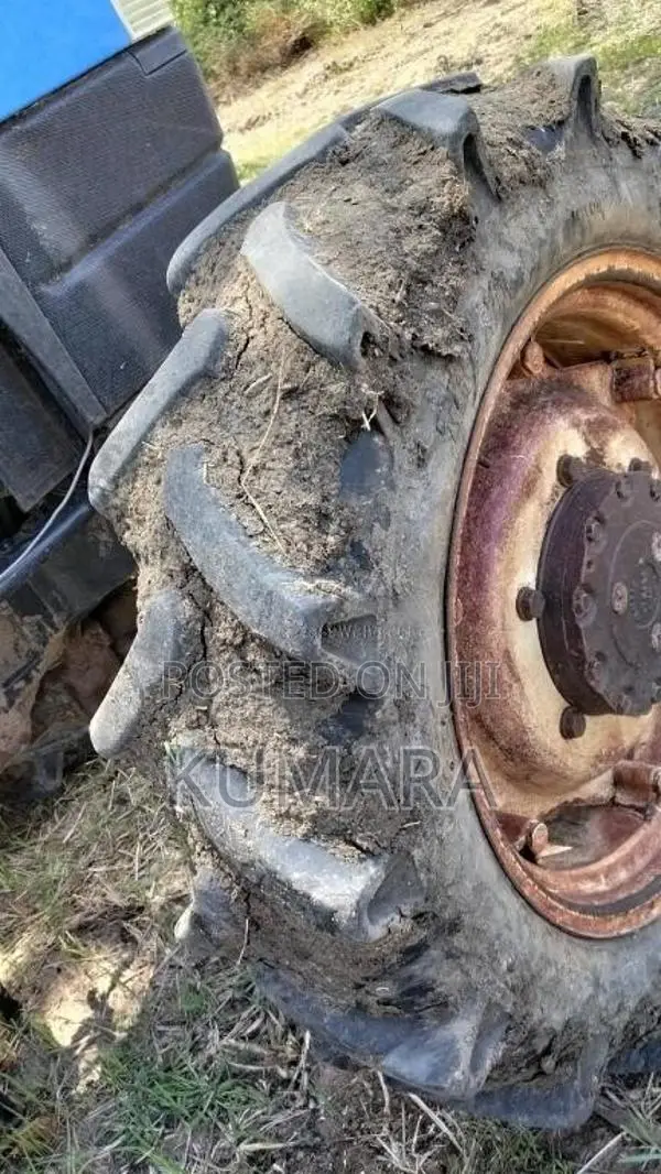 New-Holland 4710-4WD 2019 Tractor (Used)