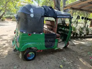 Bajaj 4 Stroke 2006 Three Wheel (Used)