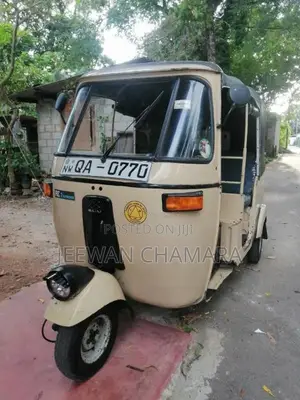 Bajaj 2 stroke 2005 Three Wheel (Used)