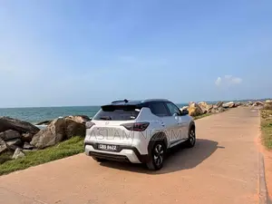 Nissan Magnite 2025 SUV (Used)