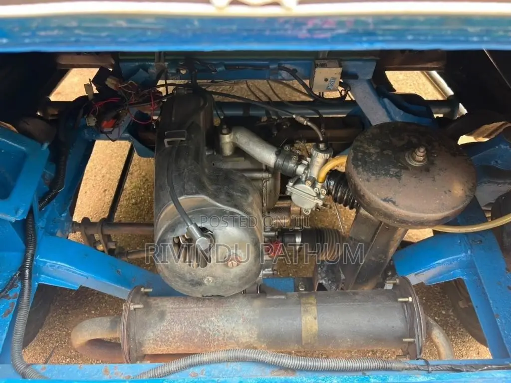 Bajaj 2 Stroke 1990 Three Wheel (Used)