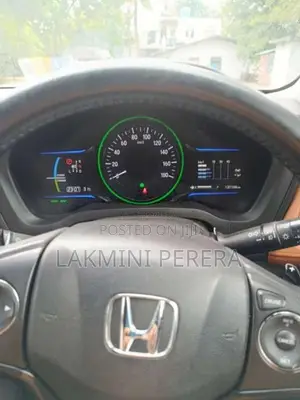 Honda Vezel 2014 SUV (Used)