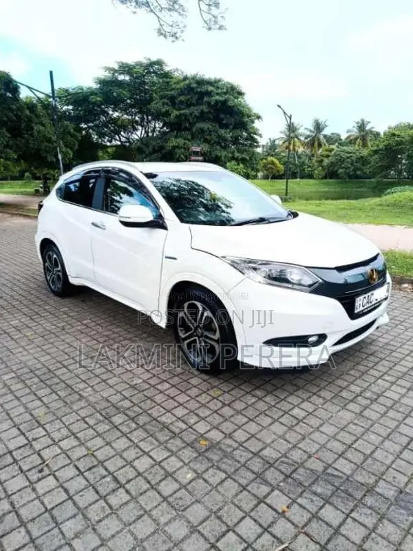 Honda Vezel 2014 SUV (Used)