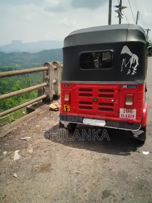 Bajaj RE 1999 Three Wheel (Used)