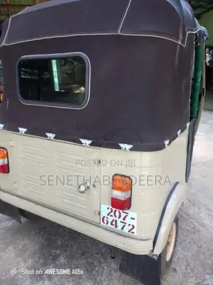 Bajaj 2 Stroke 2000 Three Wheel (Used)