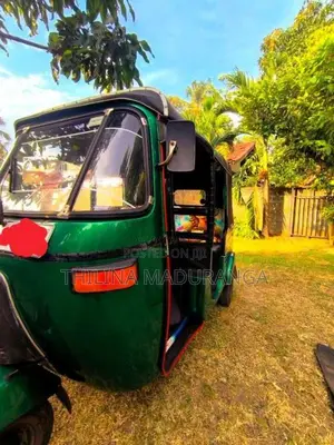 Bajaj RE 2 Stroke 2003 Three Wheel (Used)