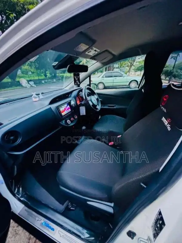 Toyota Vitz 2018 Car (Used)