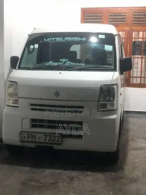 Suzuki Every Mitsubishi 2014 Van (Used)