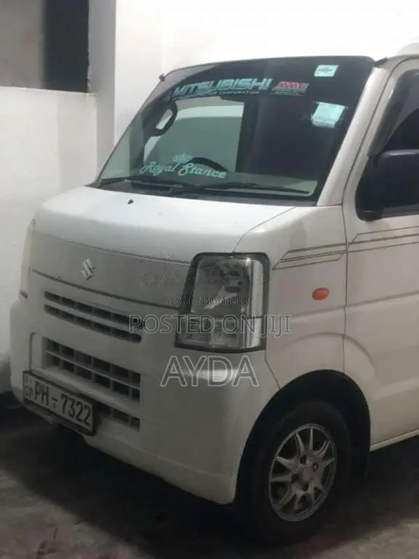 Suzuki Every Mitsubishi 2014 Van (Used)