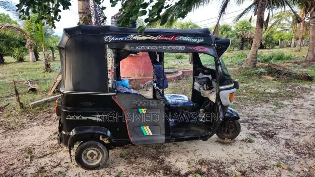 TVS King 2012 Three Wheel (Used)