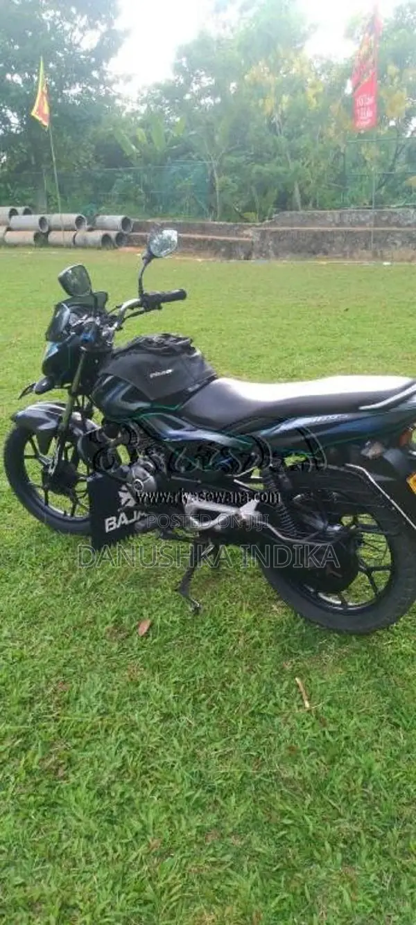 Bajaj Dishkawari 2015 Motorbike (Used)