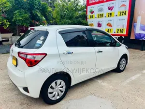 Toyota Vitz 2018 Car (Used)