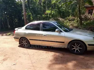 Hyundai Elantra 2001 Car (Used)