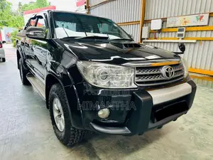 Toyota Hilux Thailand 2010 Pickup (Used)