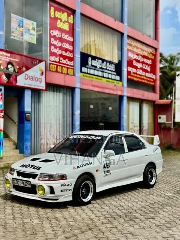 Mitsubishi Lancer CK1 2000 Car (Used)