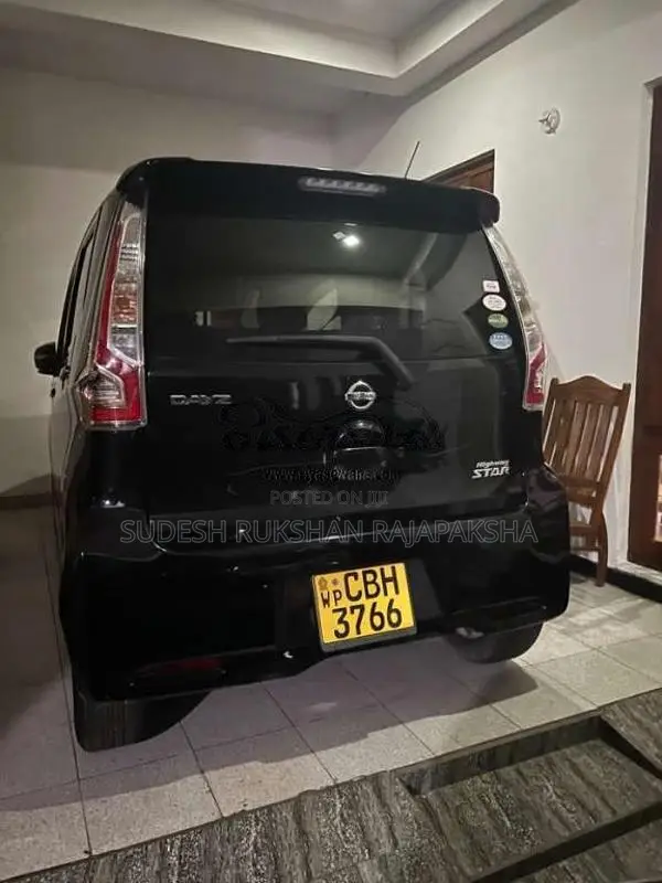 Nissan Dayz Highway Star 2018 Car (Used)