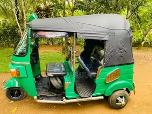 Bajaj 4 Stroke 2010 Three Wheel (Used)
