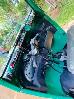 Bajaj 4 Stroke 2010 Three Wheel (Used)