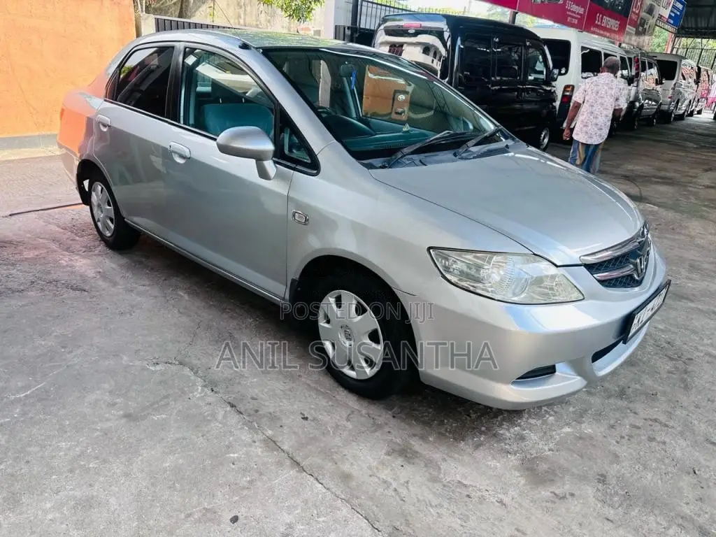 Honda Fit Aria 2010 Car (Used)