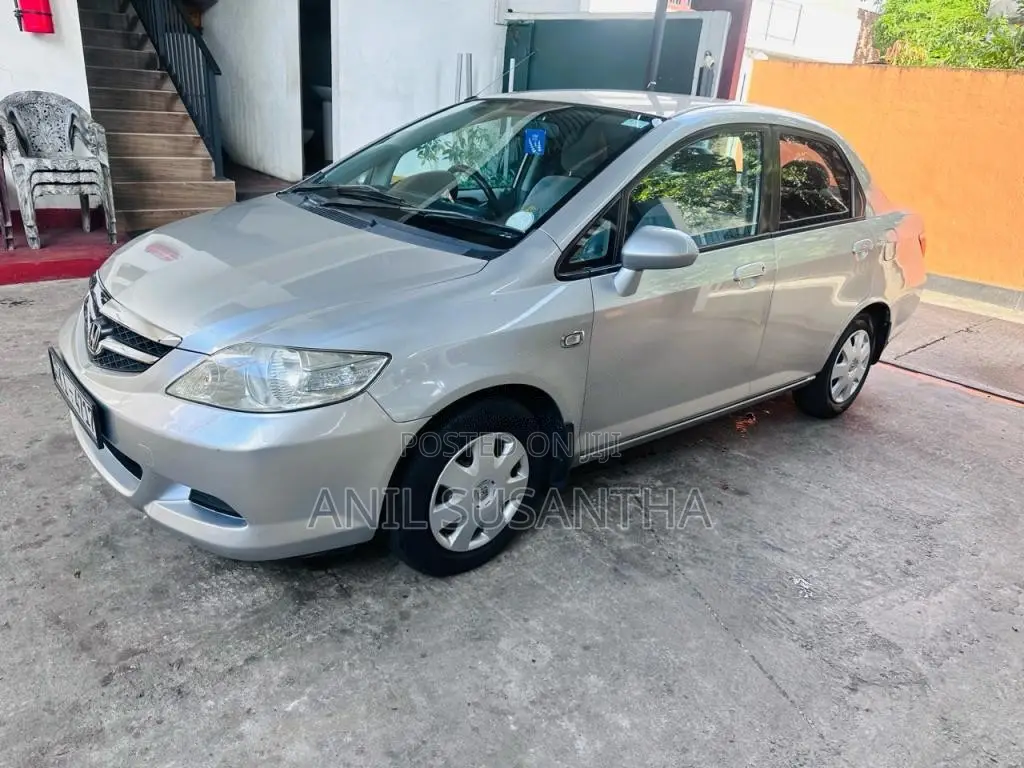 Honda Fit Aria 2010 Car (Used)