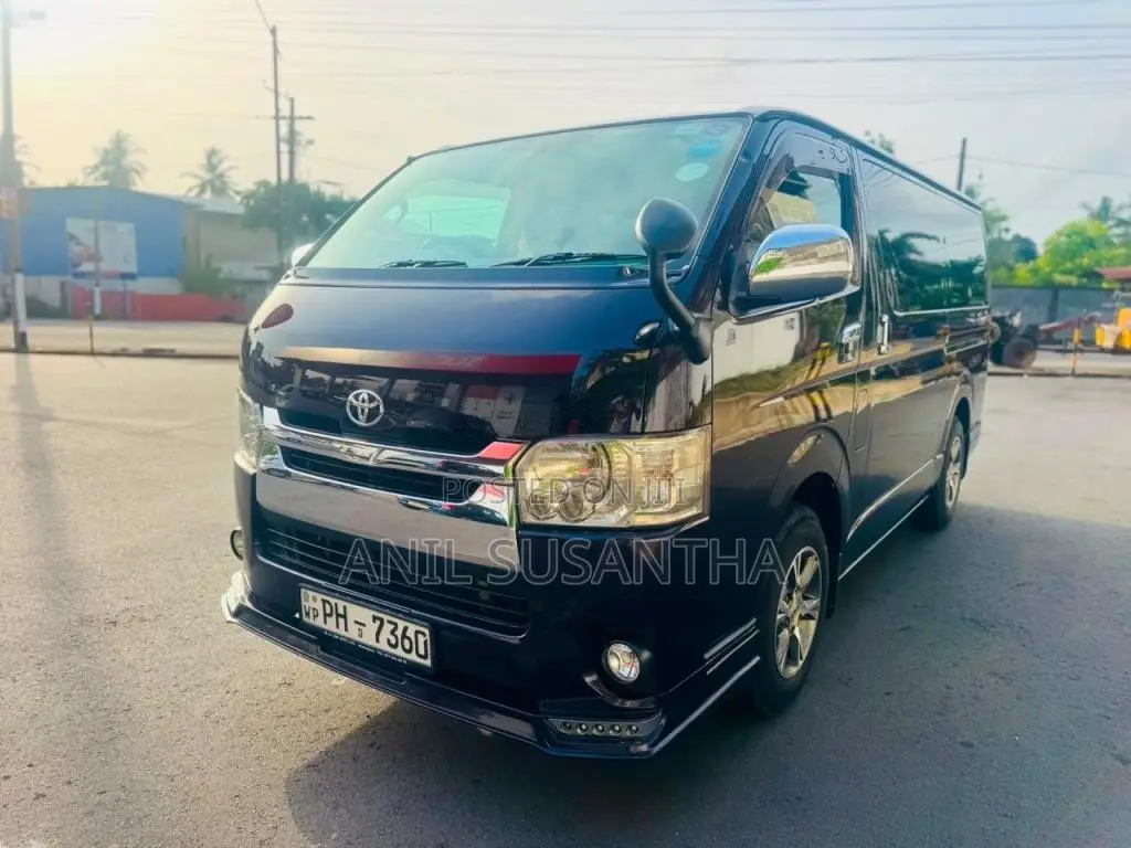 Toyota KDH Dark Prime 2017 Van (Used)