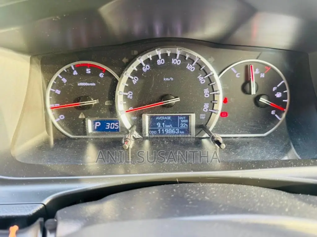 Toyota KDH Dark Prime 2017 Van (Used)
