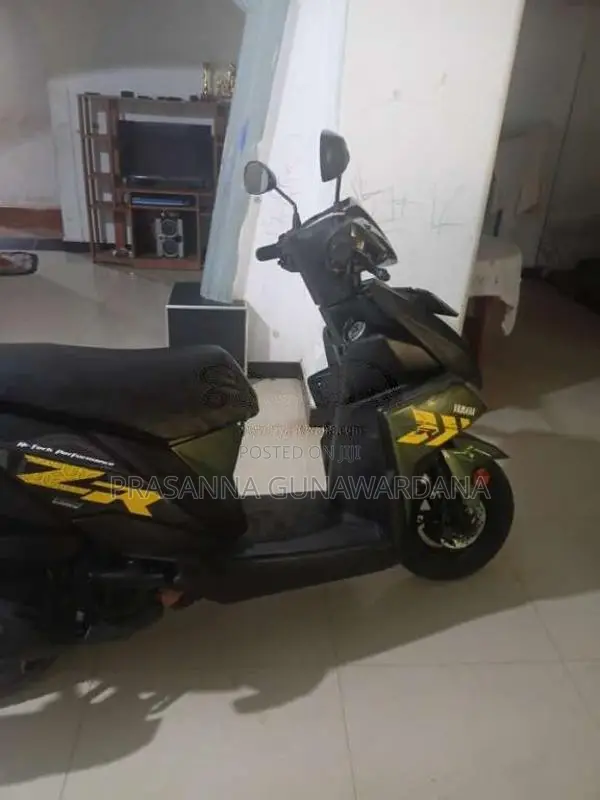 Yamaha ZR 2017 Motorbike (Used)
