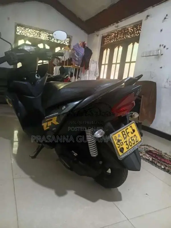 Yamaha ZR 2017 Motorbike (Used)