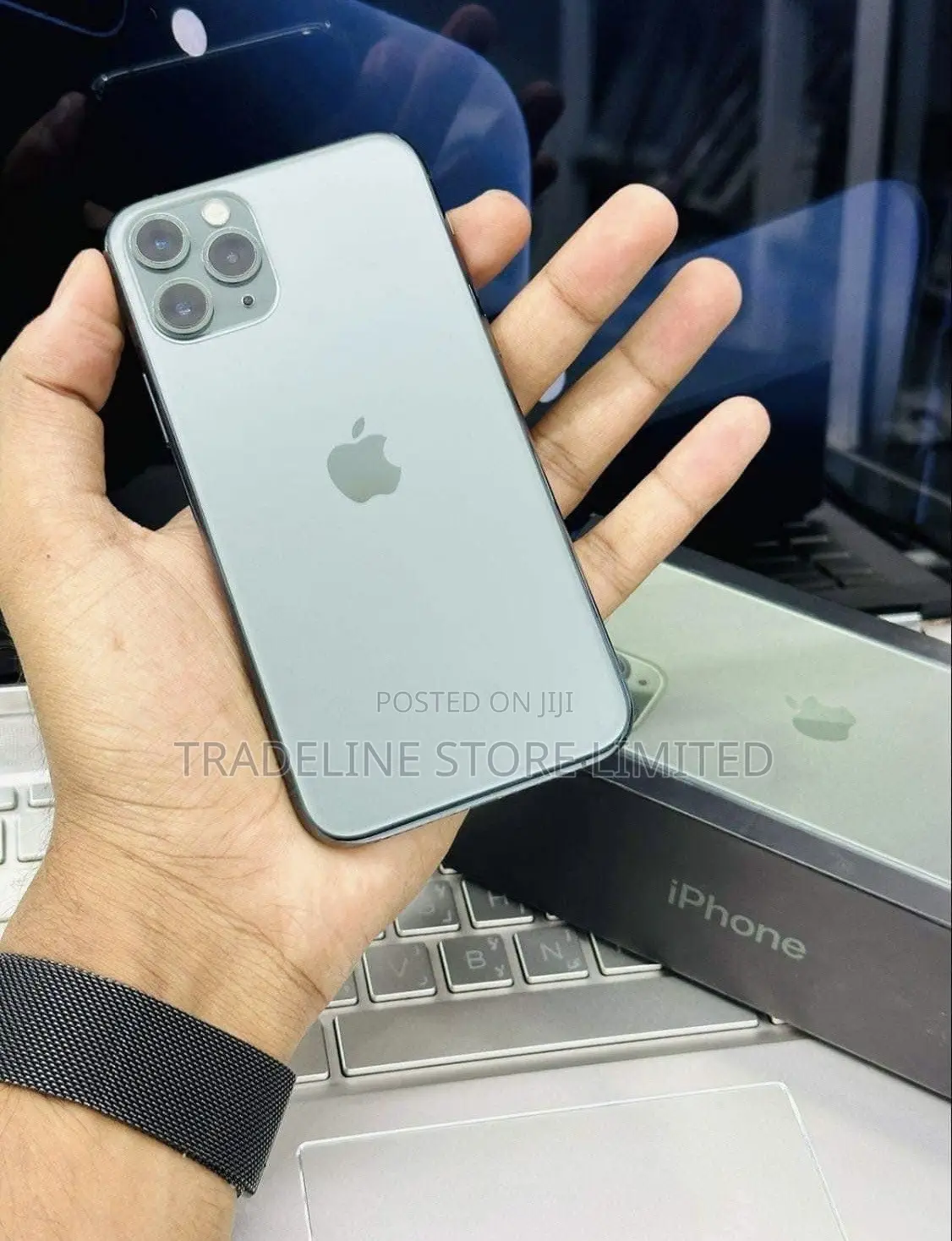 New Apple iPhone 11 Pro 256 GB Green