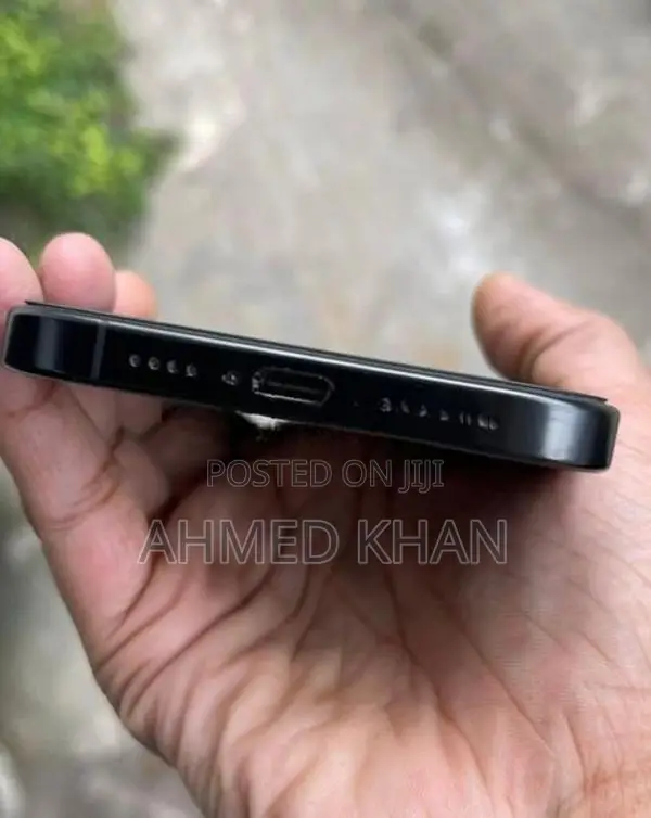 Apple iPhone 16 Pro Max (Used)