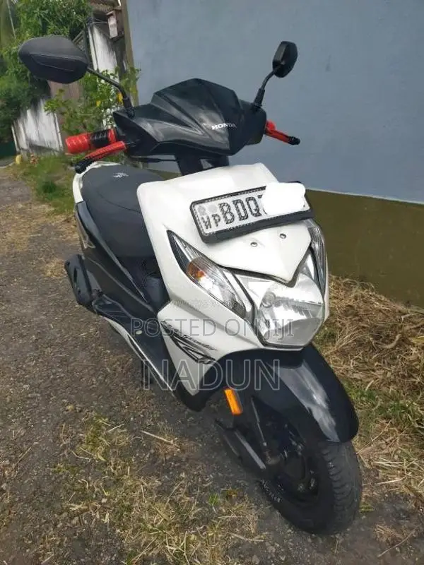 Honda Dio 2016 Motorbike (Used)