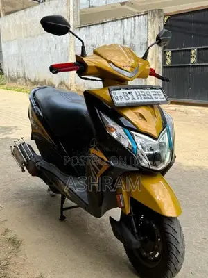 Honda Dio Dx 2019 Motorbike (Used)